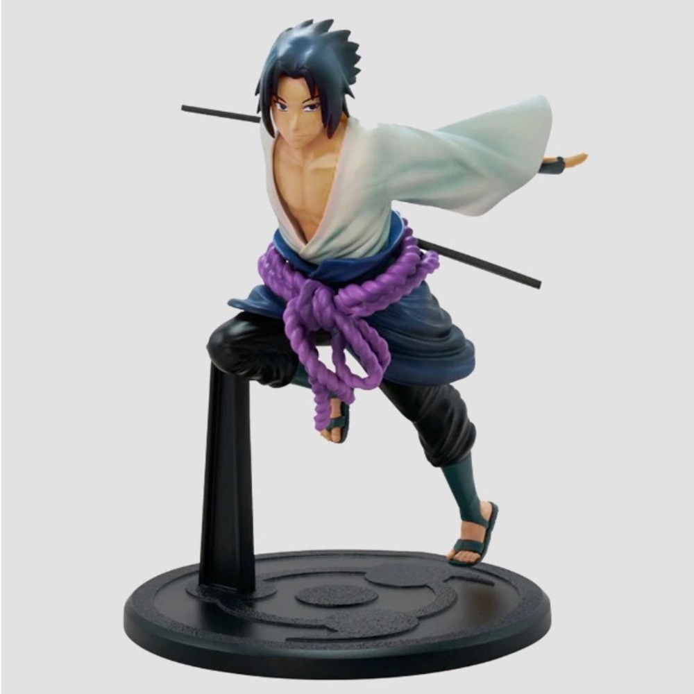 Naruto Sasuke UCHIHA Action Figure with Black and Purple Outfit